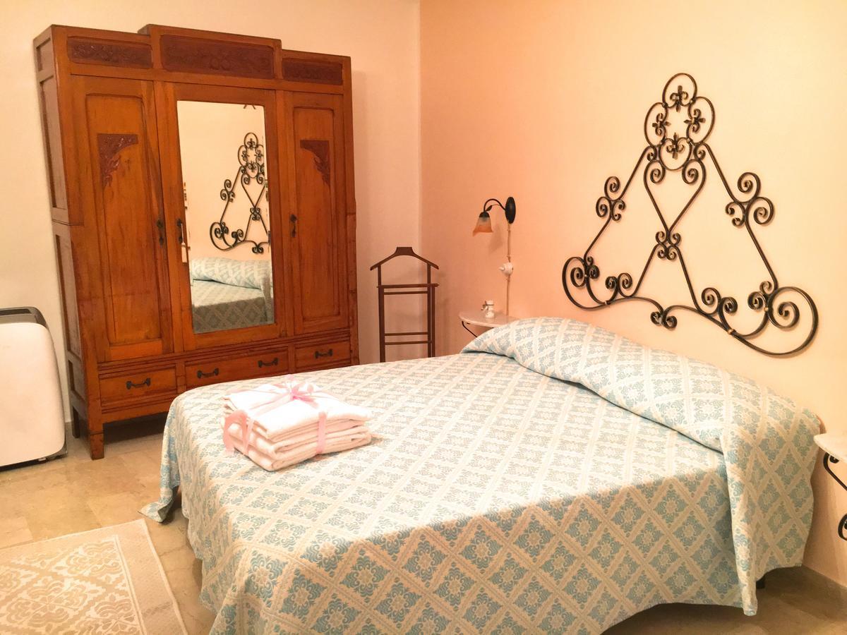 B&B Mariposa Sennori Buitenkant foto