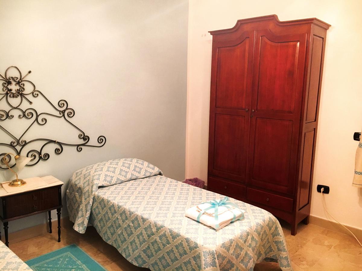 B&B Mariposa Sennori Buitenkant foto