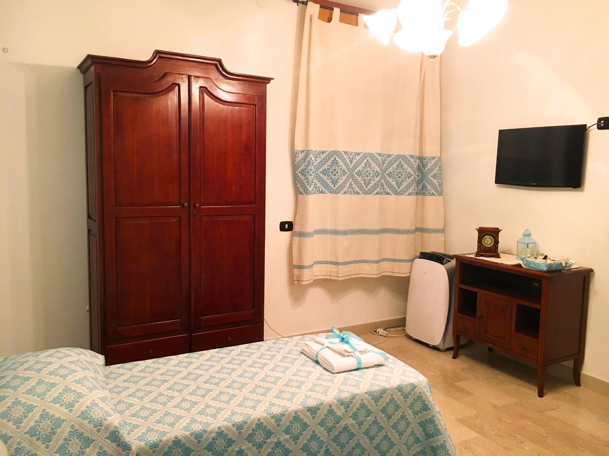 B&B Mariposa Sennori Buitenkant foto